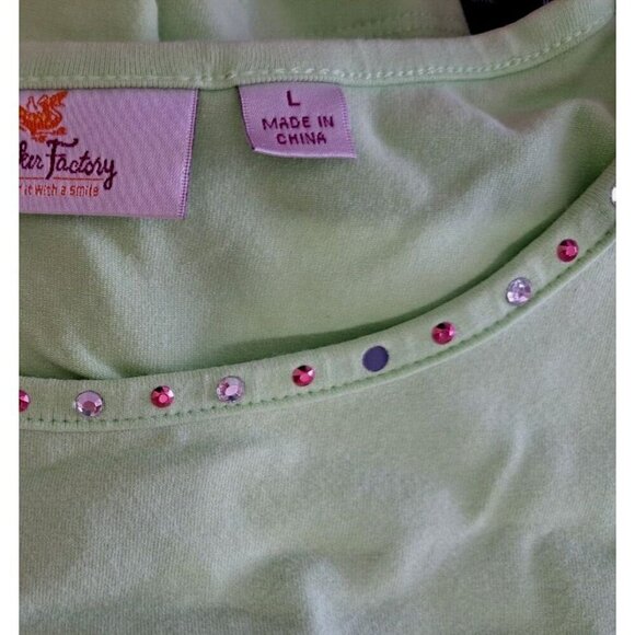 Quacker Factory L Light Lime Green Short Sleeve Shirt Rhinestone Flamingo - Picture 6 of 6